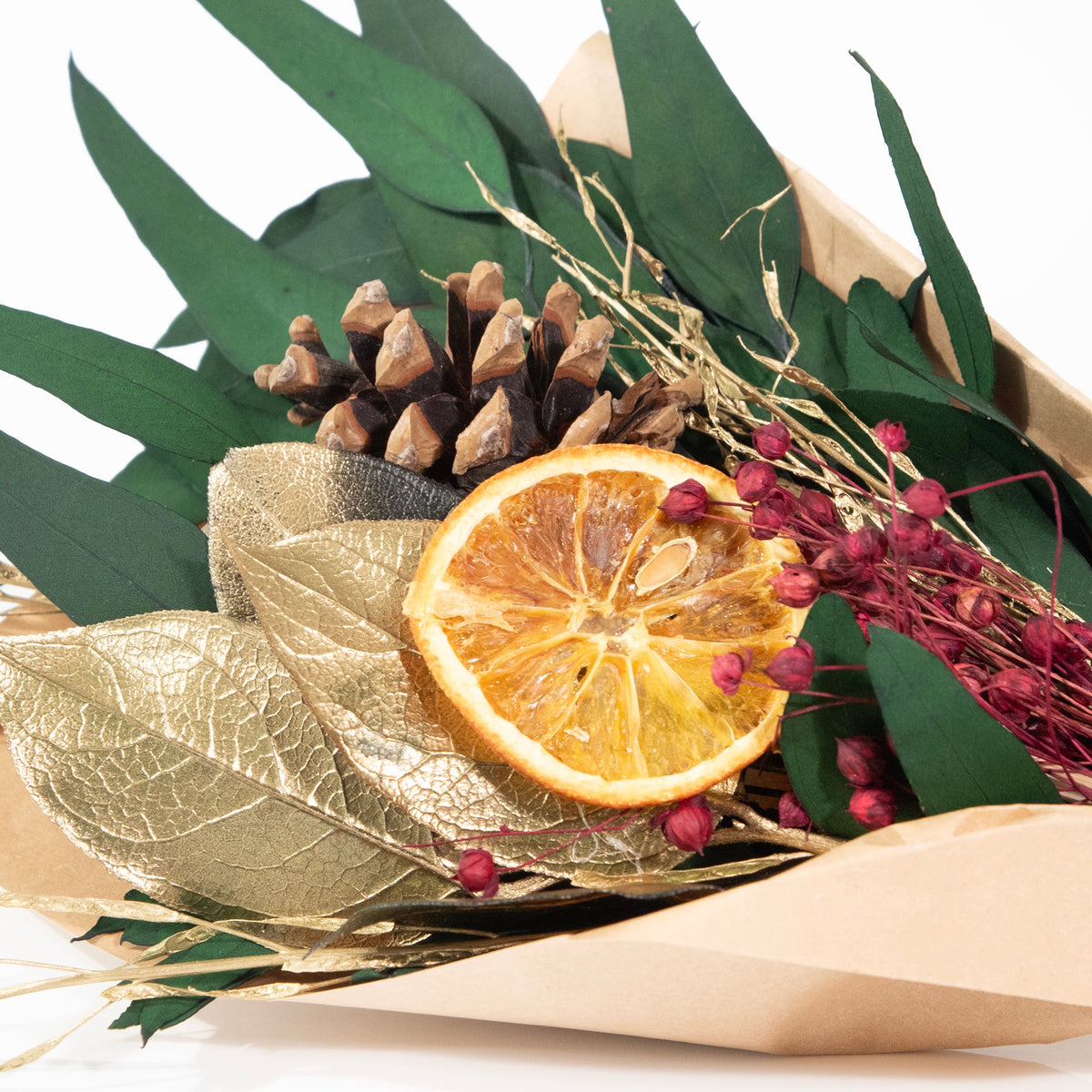 Bouquet d'hiver Petite 12" : Feuille d'or et eucalyptus saule