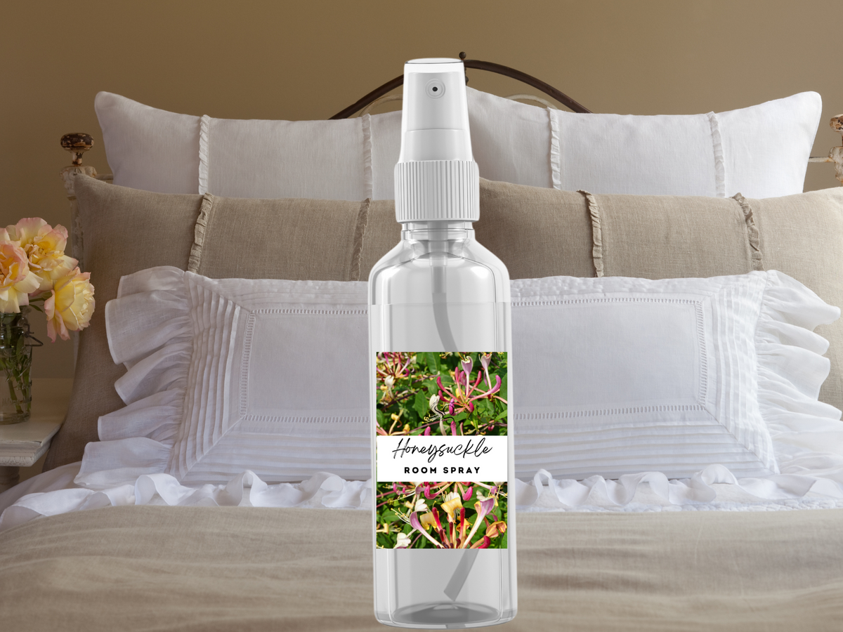 Spray per Ambienti e Tessuti Floreale e Femminile – Nebulizzazione Fine | Delicati Tocchi Botanici