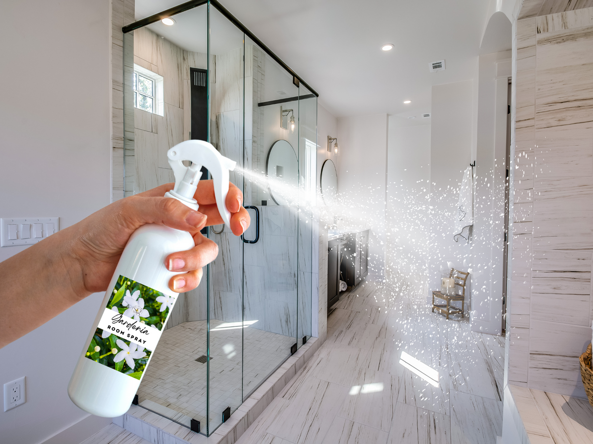 Brume pour chambre et linge florale et féminine – Vaporisateur à gâchette | Douces notes botaniques