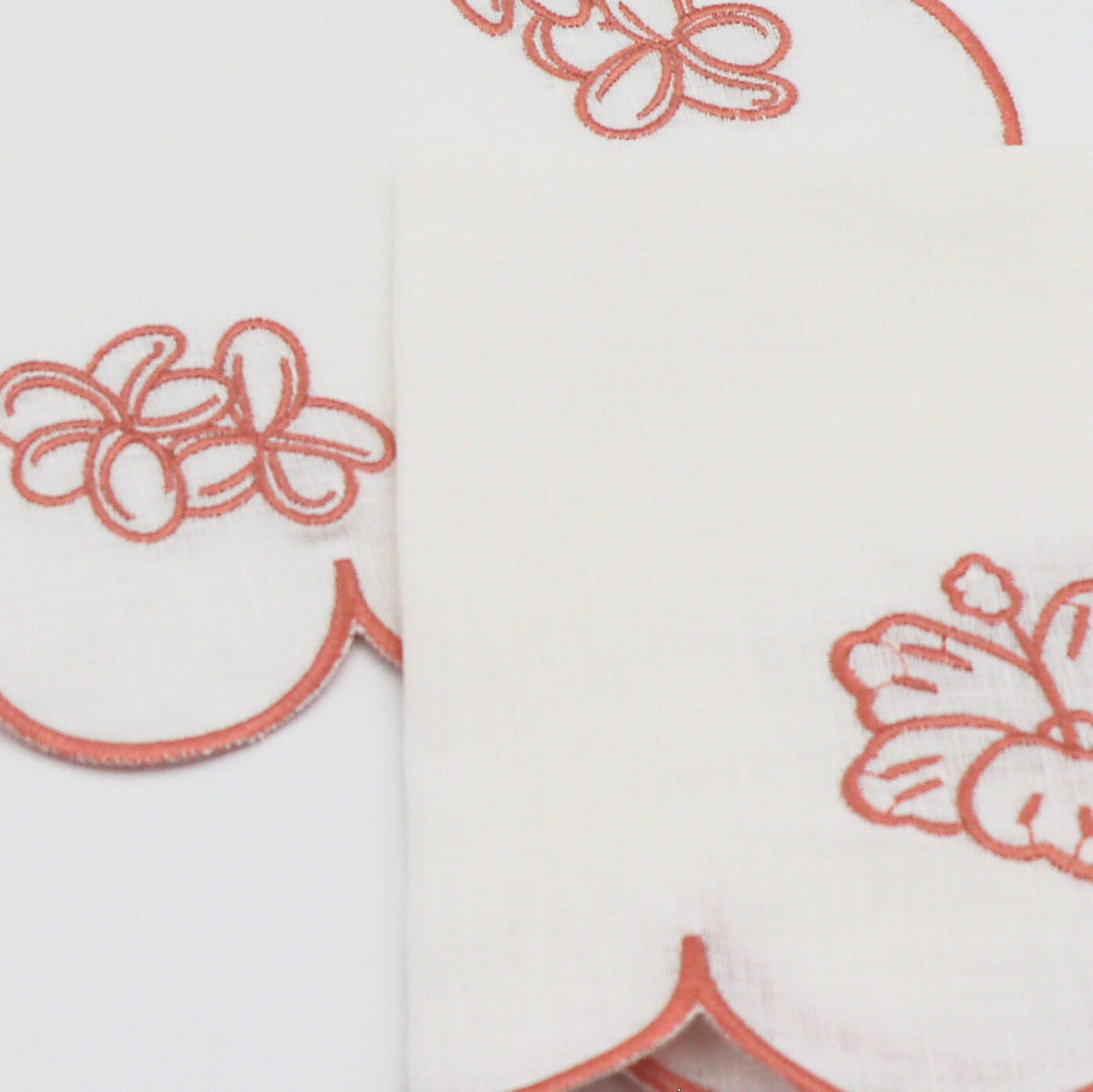 Rosette Ivory Linen Napkins – Set of 4