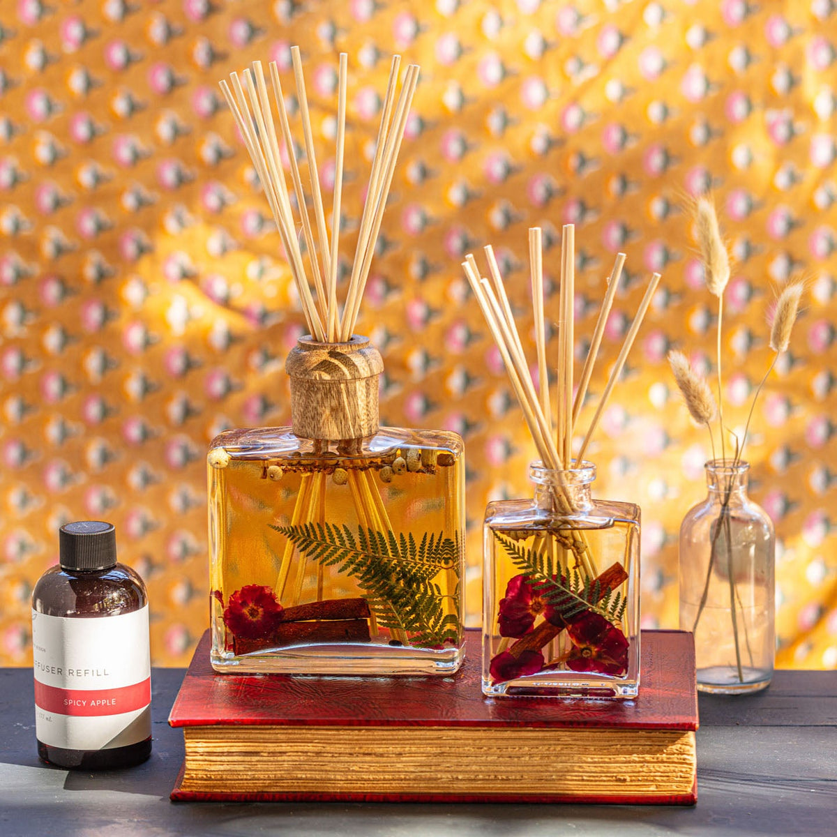 Signature Botanical Reed Diffuser - Spicy Apple