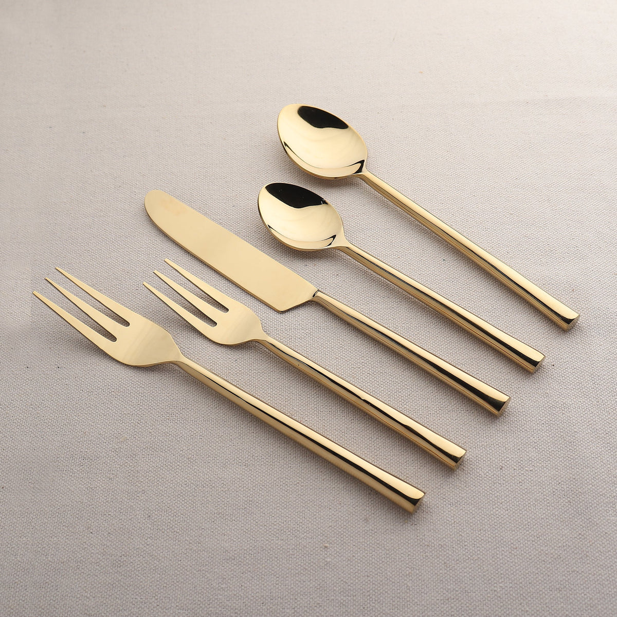Set di posate da 5 pezzi Sundance PVD