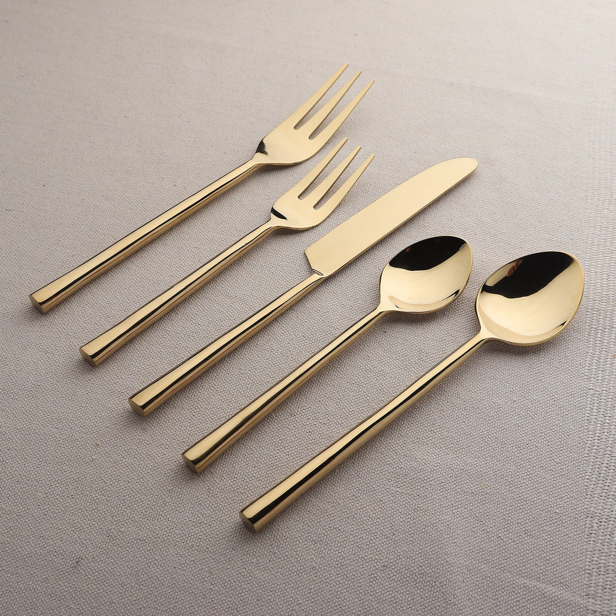 Set di posate da 5 pezzi Sundance PVD