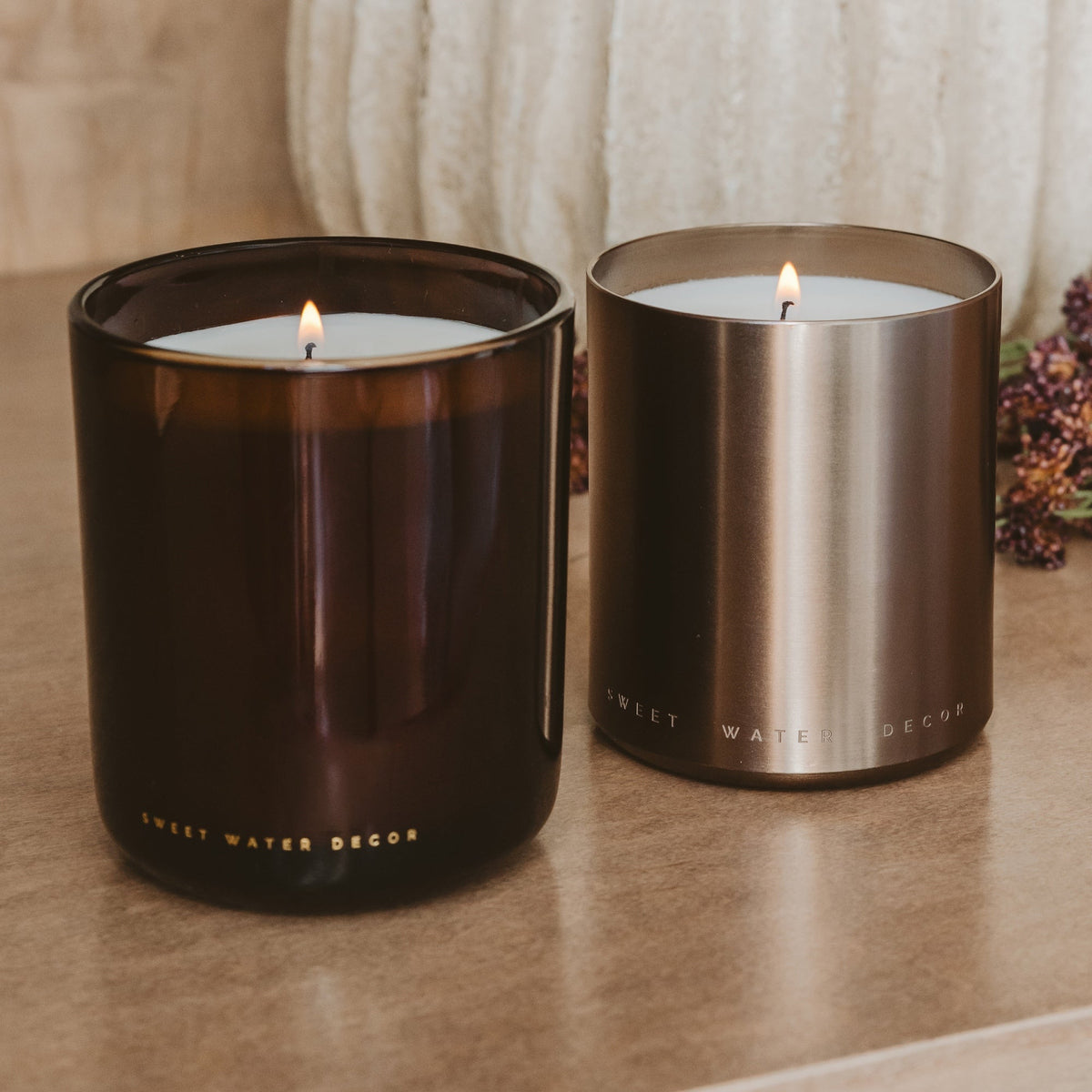 Bougie au soja style ferme - Pot en verre teinté ambré dans une boîte - 340 g
