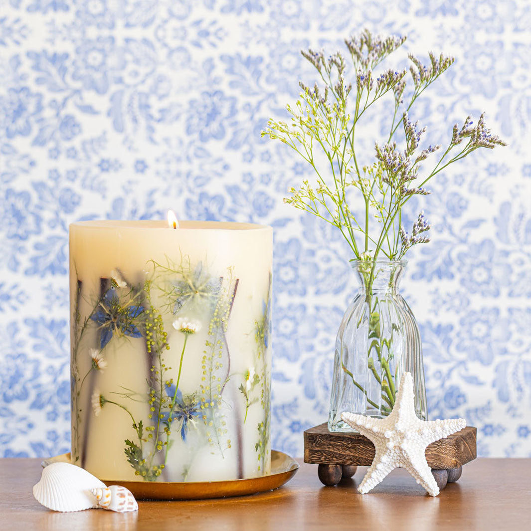 Signature Botanical Candle - Sea Salt Mist