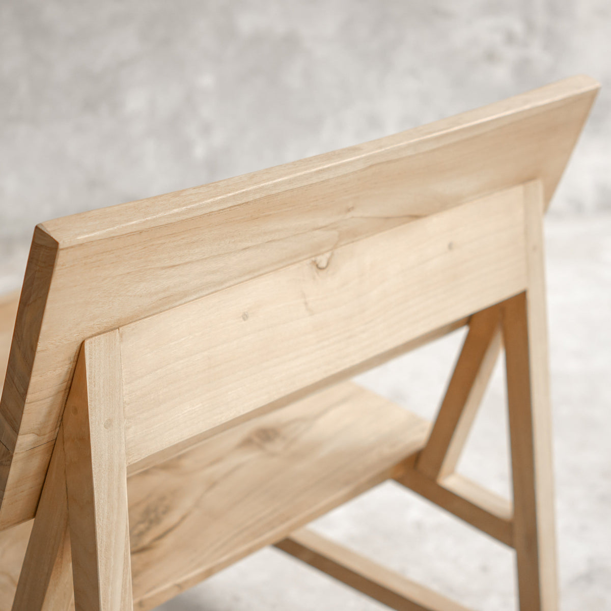 Fauteuil d'appoint Suki Japandi | Chaise d'appoint minimaliste en teck massif