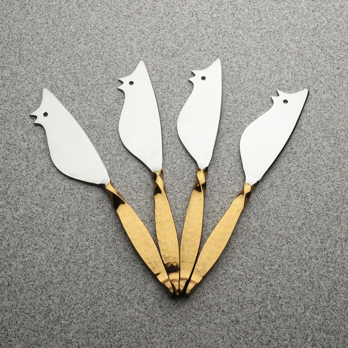 SET 4 PEZZI SPALMINI/COLTELLI PER FORMAGGIO TWISTED URBAN RATONCITO