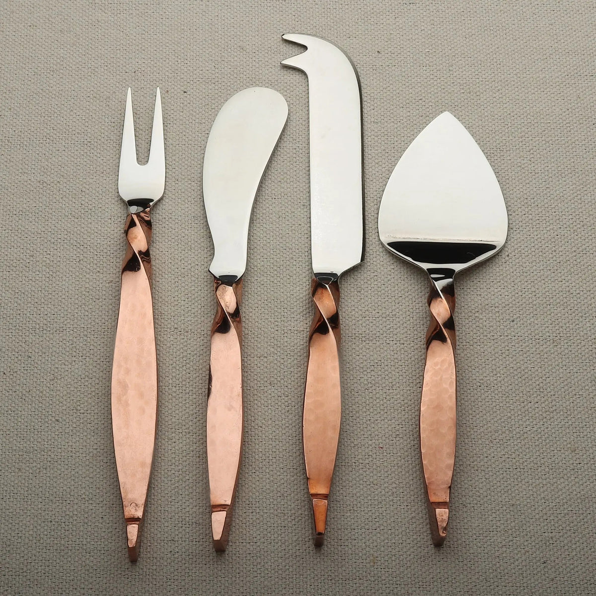 SET 4 PEZZI ACCESSORI PER FORMAGGI TWISTED URBAN