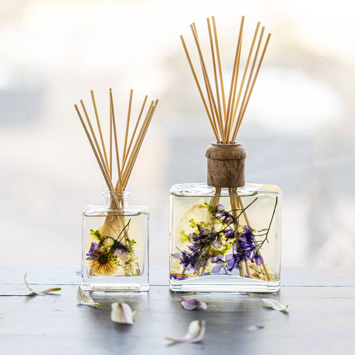 Signature Botanical Reed Diffuser - Vanilla Rain