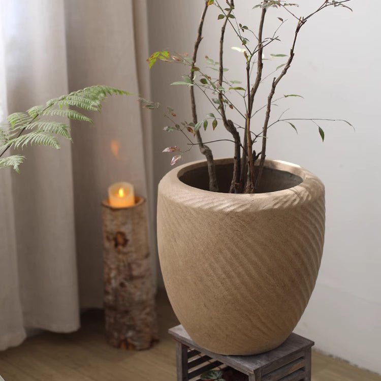 Jardinière tourbillon contemporaine