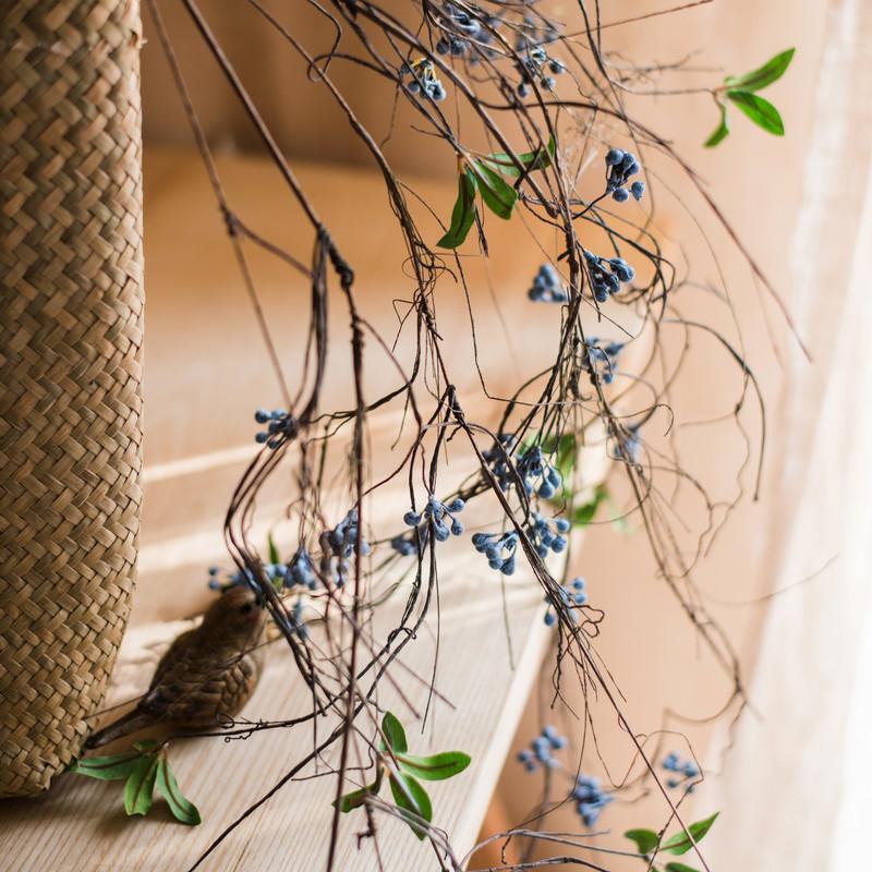 Vigne artificielle suspendue de bleuets sauvages, 110 cm de long