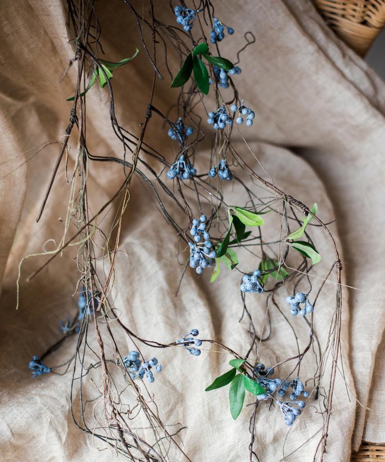 Vigne artificielle suspendue de bleuets sauvages, 110 cm de long