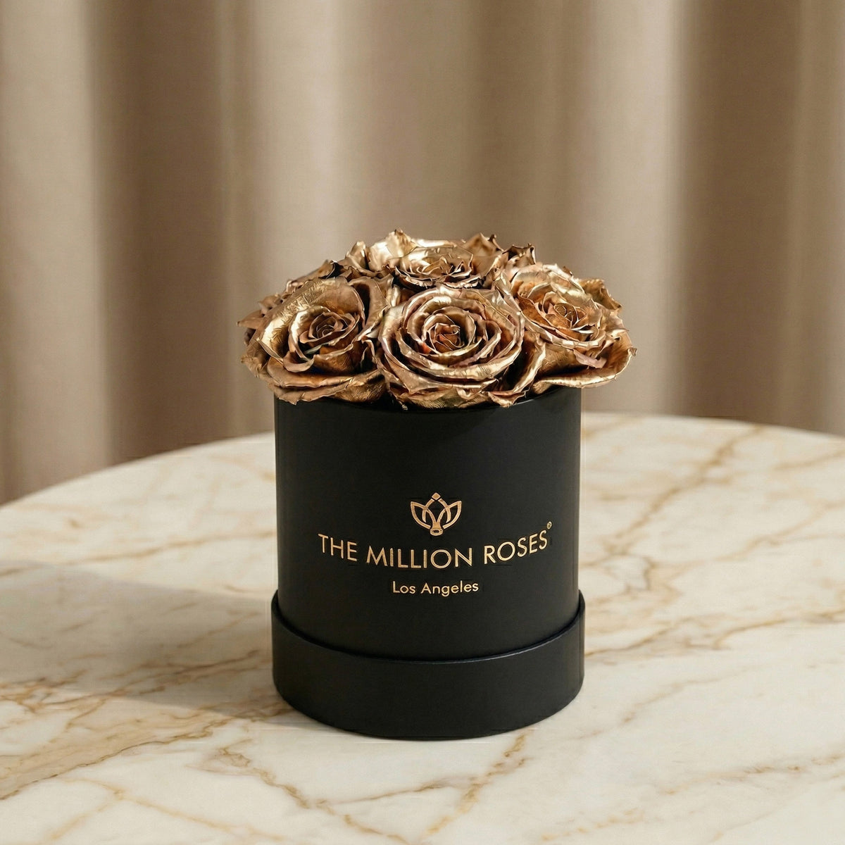 Coffret noir Essence | Roses dorées