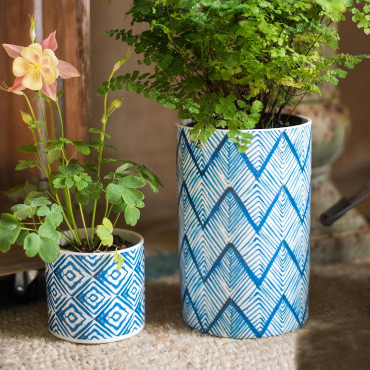 Vaso portapiante in ceramica con stampa blu in varie fantasie