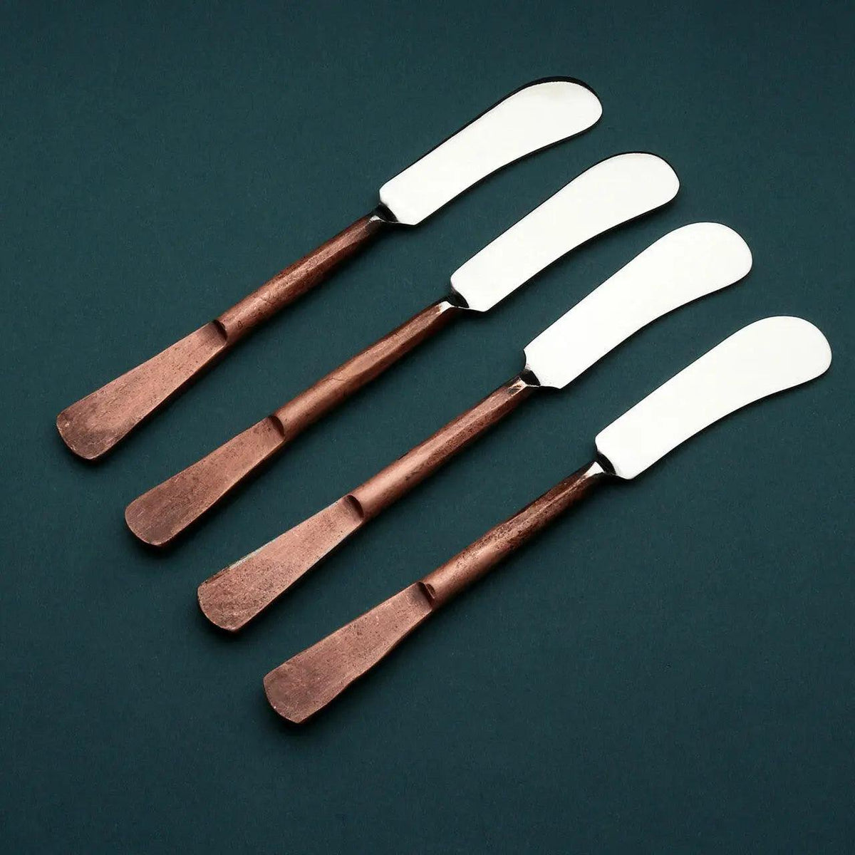 Set 4 pezzi coltelli da burro/spalmatori per formaggio Celia