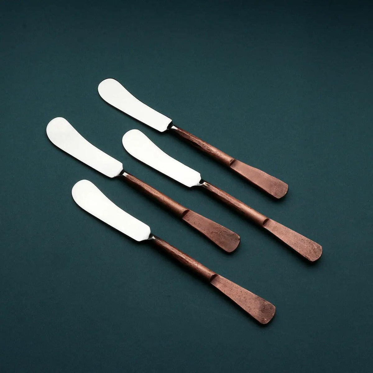 Set 4 pezzi coltelli da burro/spalmatori per formaggio Celia