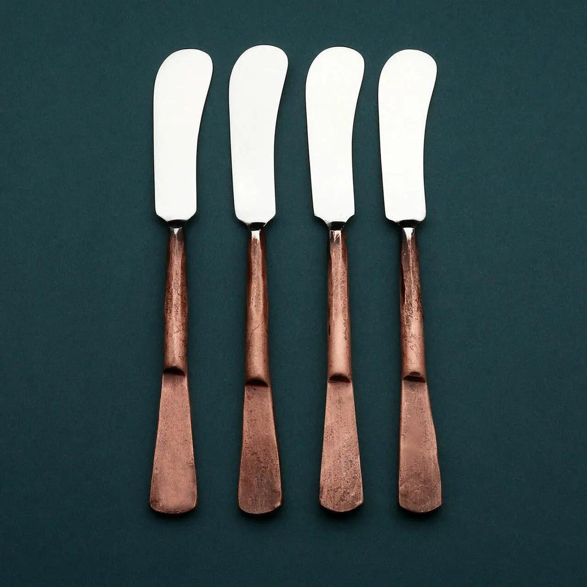 Set 4 pezzi coltelli da burro/spalmatori per formaggio Celia