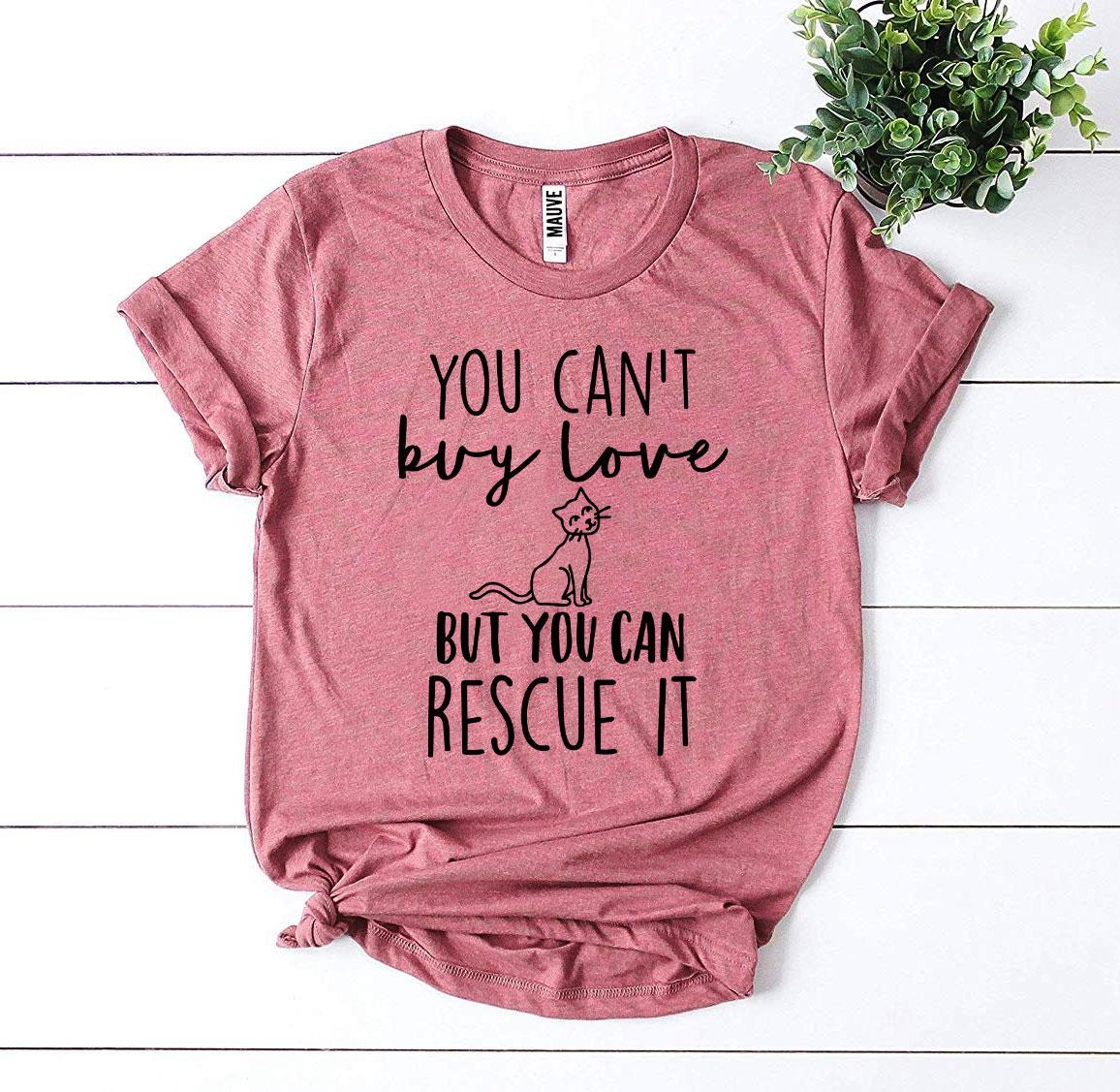 T-shirt "L'amore non si può comprare, ma si può adottare"