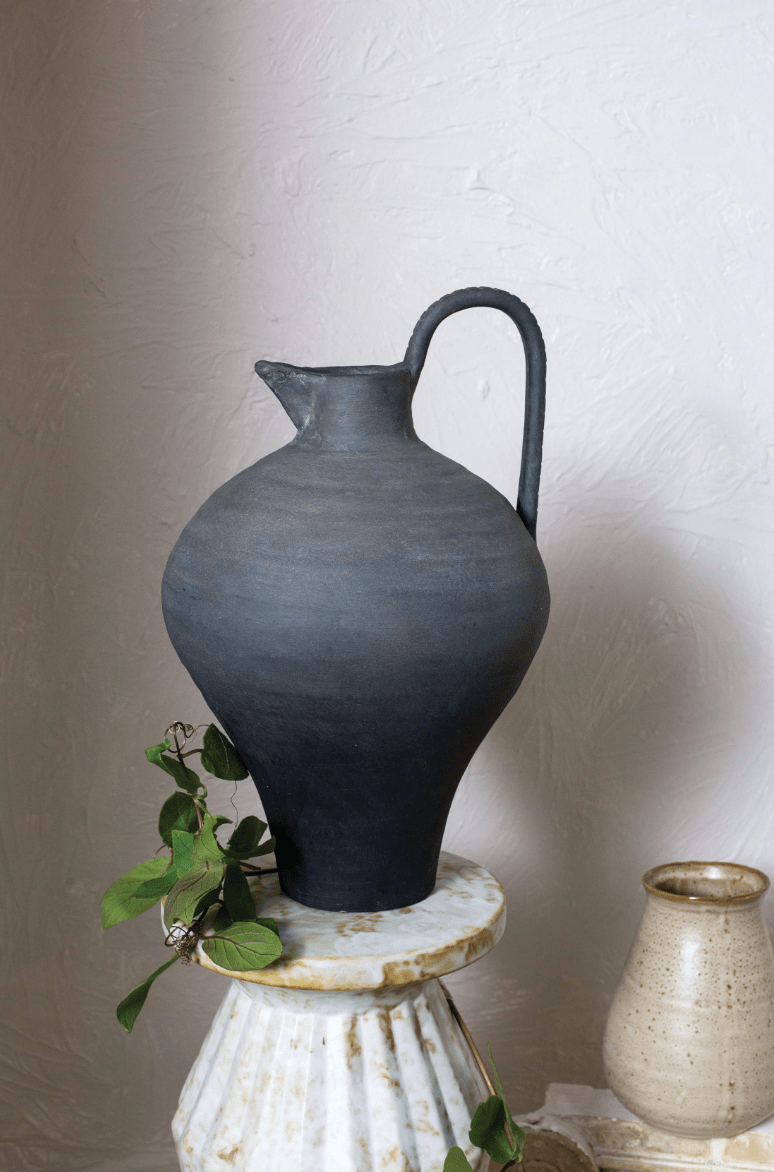 Caraffa in terracotta Arthur Black