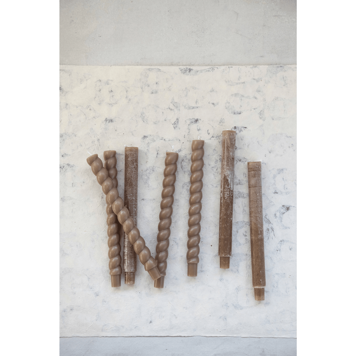 Bougies torsadées effilées sans parfum, lot de 2 (3 options de couleur)