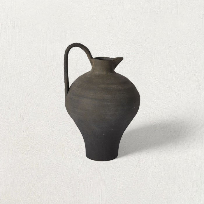 Caraffa in terracotta Arthur Black