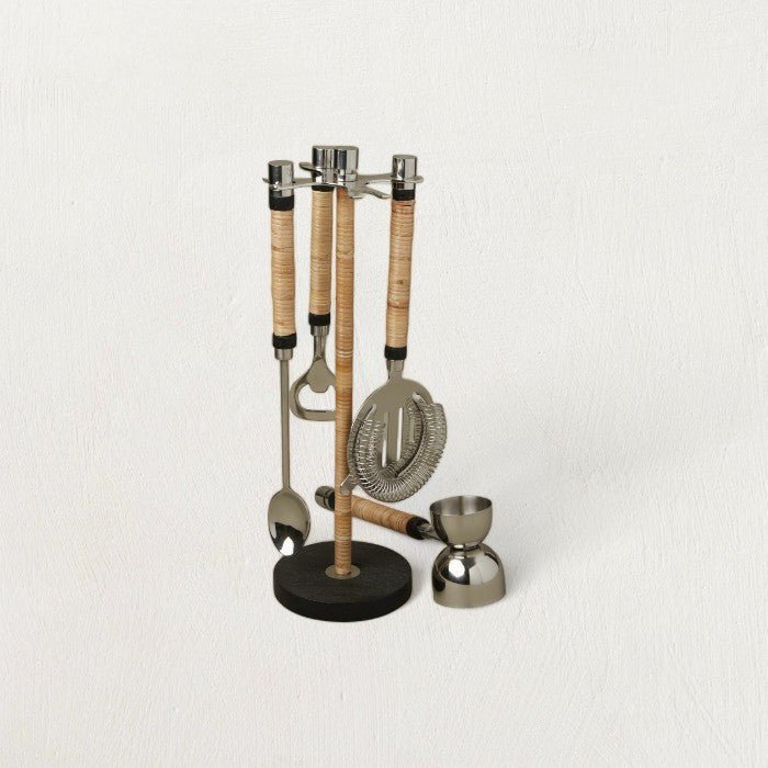 Ensemble d'outils de bar suspendus Bailey en rotin