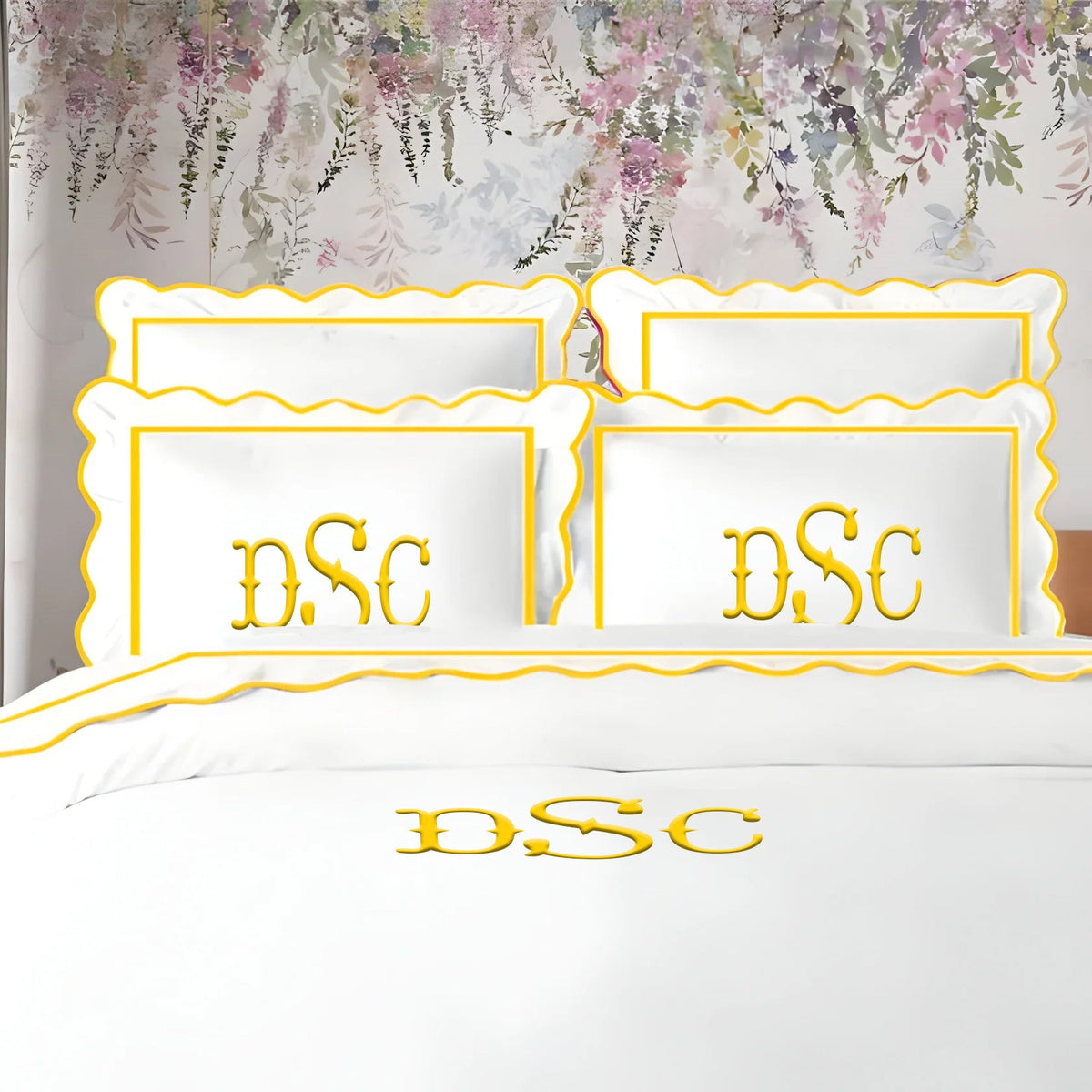 Parure de housse de couette unie en satin de coton 400 fils avec monogramme, broderie festonnée et bordure
