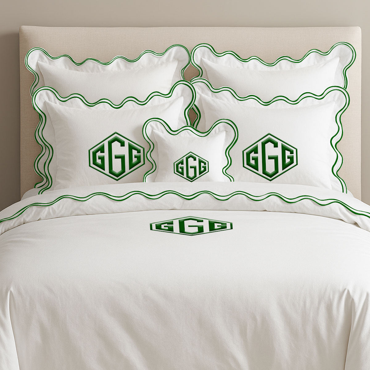 Housse de couette luxueuse en coton à monogramme et double feston