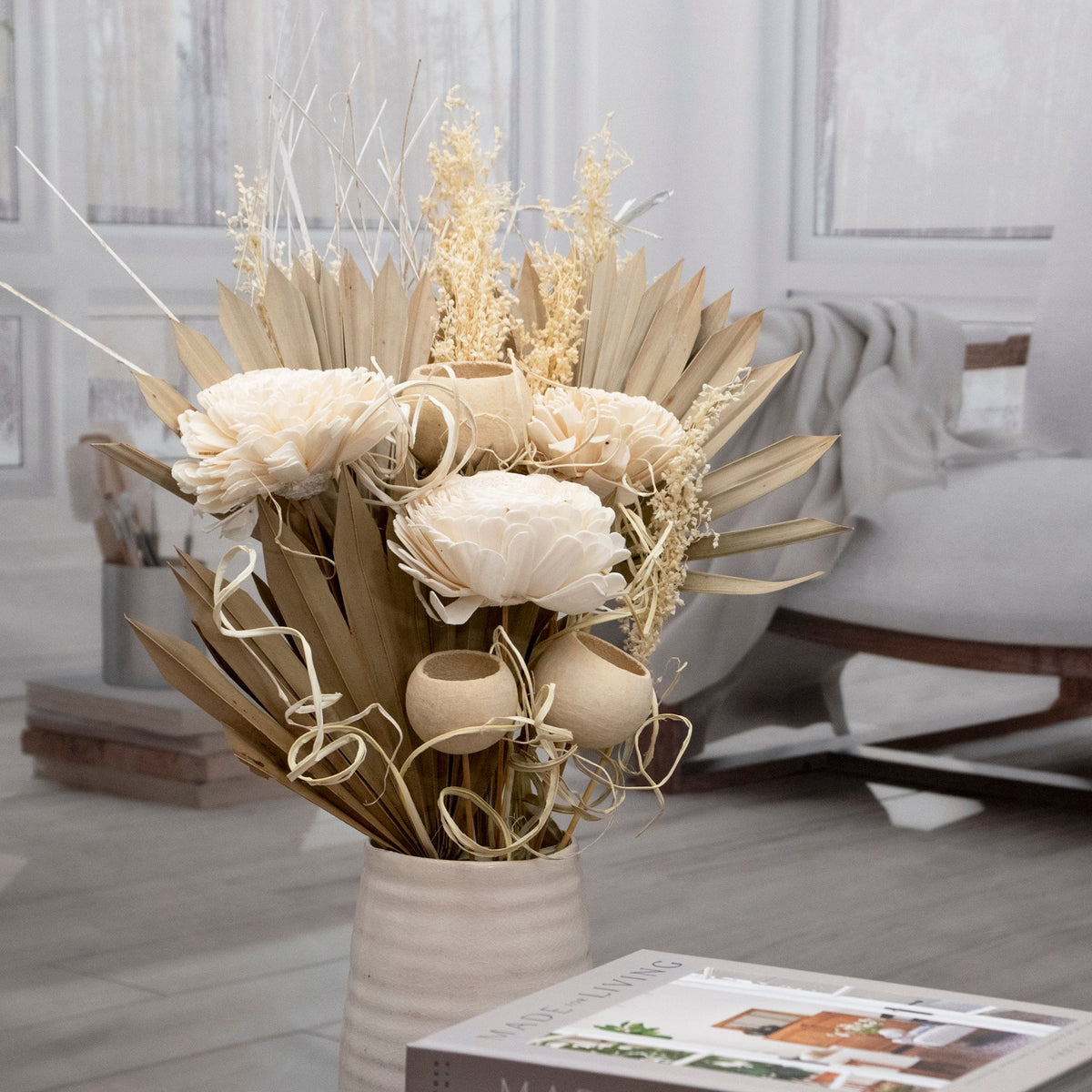 Bouquet di fiori di sola e palma naturale
