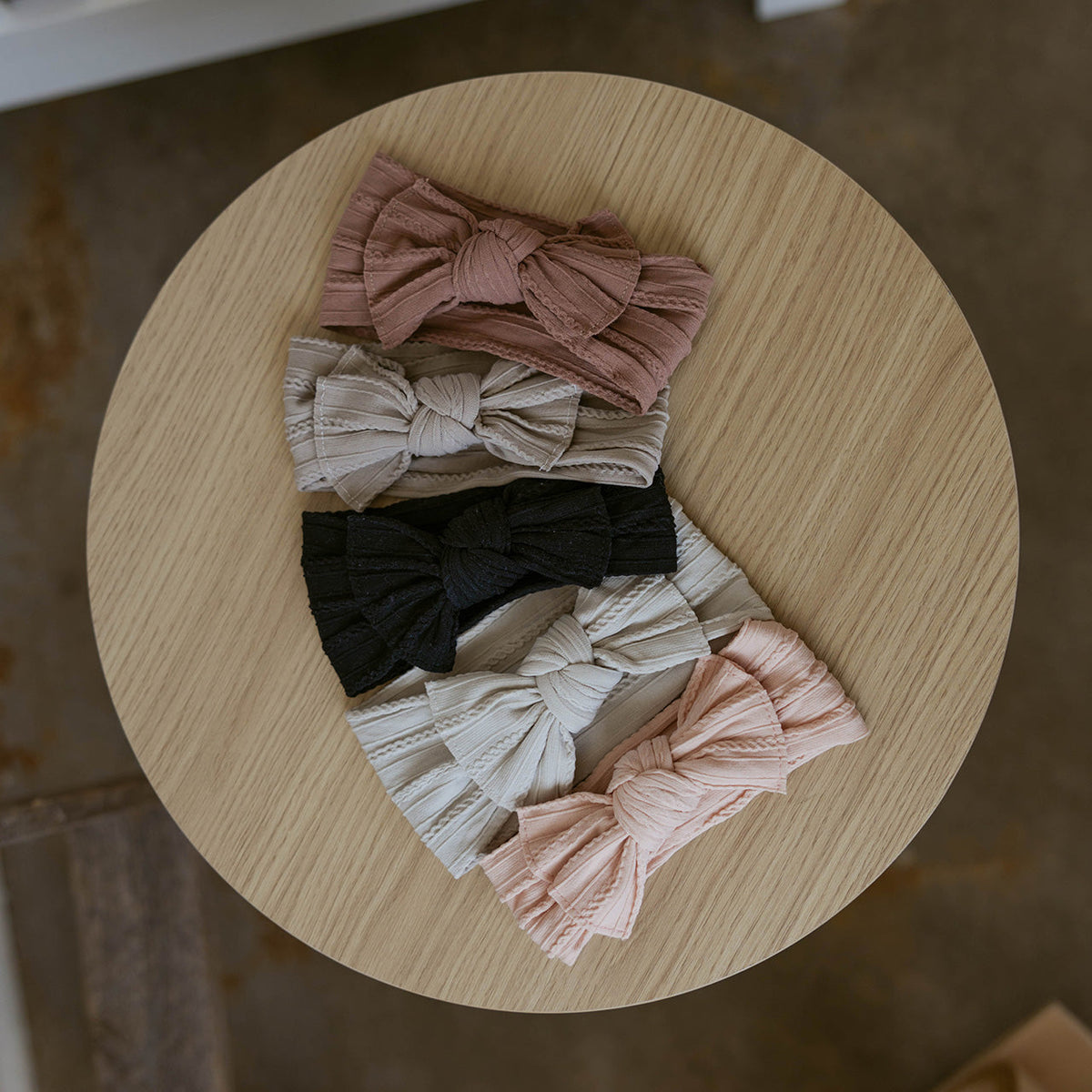 Set Rosewood - Fasce per capelli annodate a maglia trecciata - Confezione da 5
