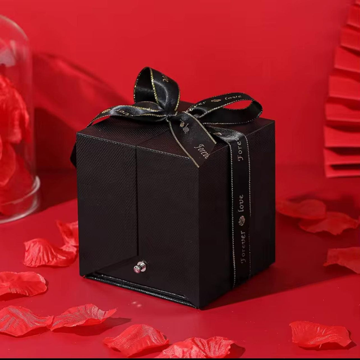 Elegant Red & Black Rose Flower Gift Box | Perfect for Mother's Day & Valentine's