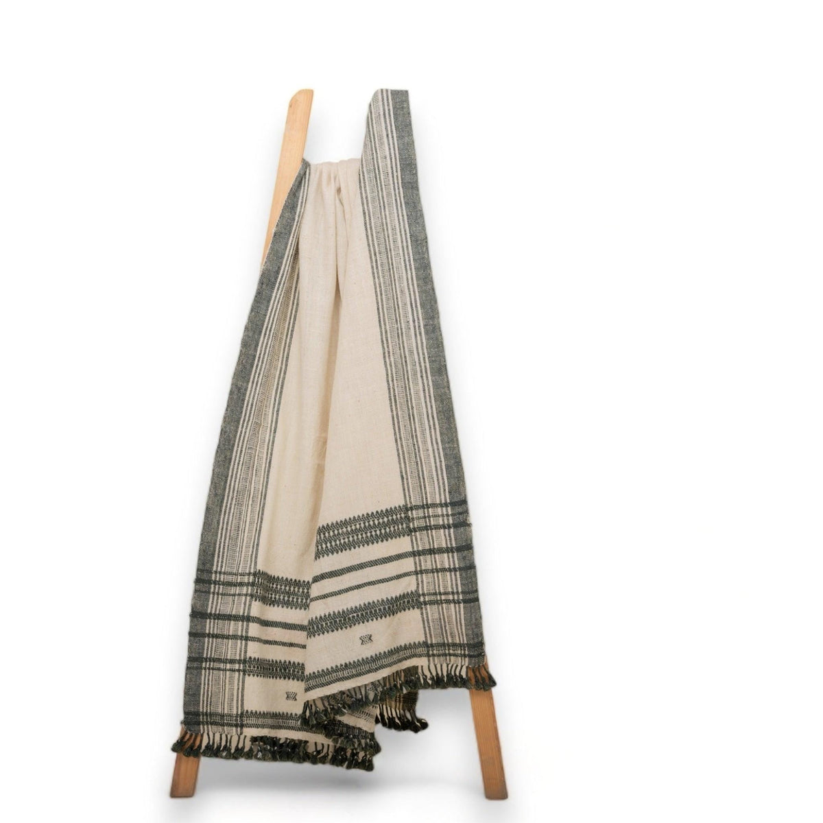 White Indian Wool Throw Blanket, Handwoven Couch Coverlet with Minimalist Bed Accent - SOLITAIRE