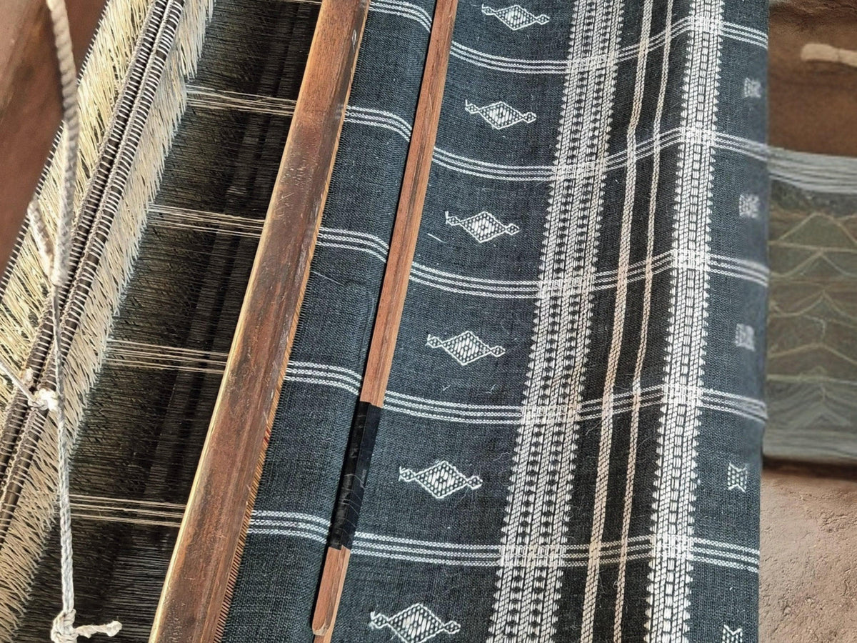 Charcoal Black Indian Wool Throw Blanket, Handwoven Sofa Coverlet with Dramatic Bed Layer - ONYX