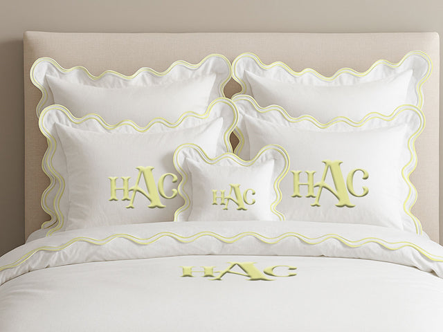 Housse de couette luxueuse en coton à monogramme et double feston