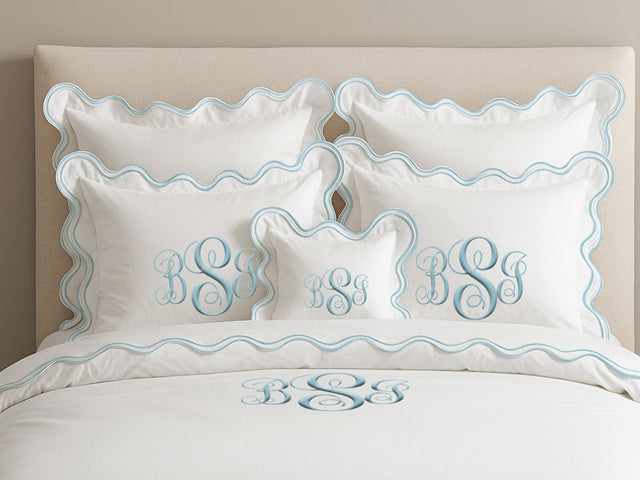 Housse de couette luxueuse en coton à monogramme et double feston