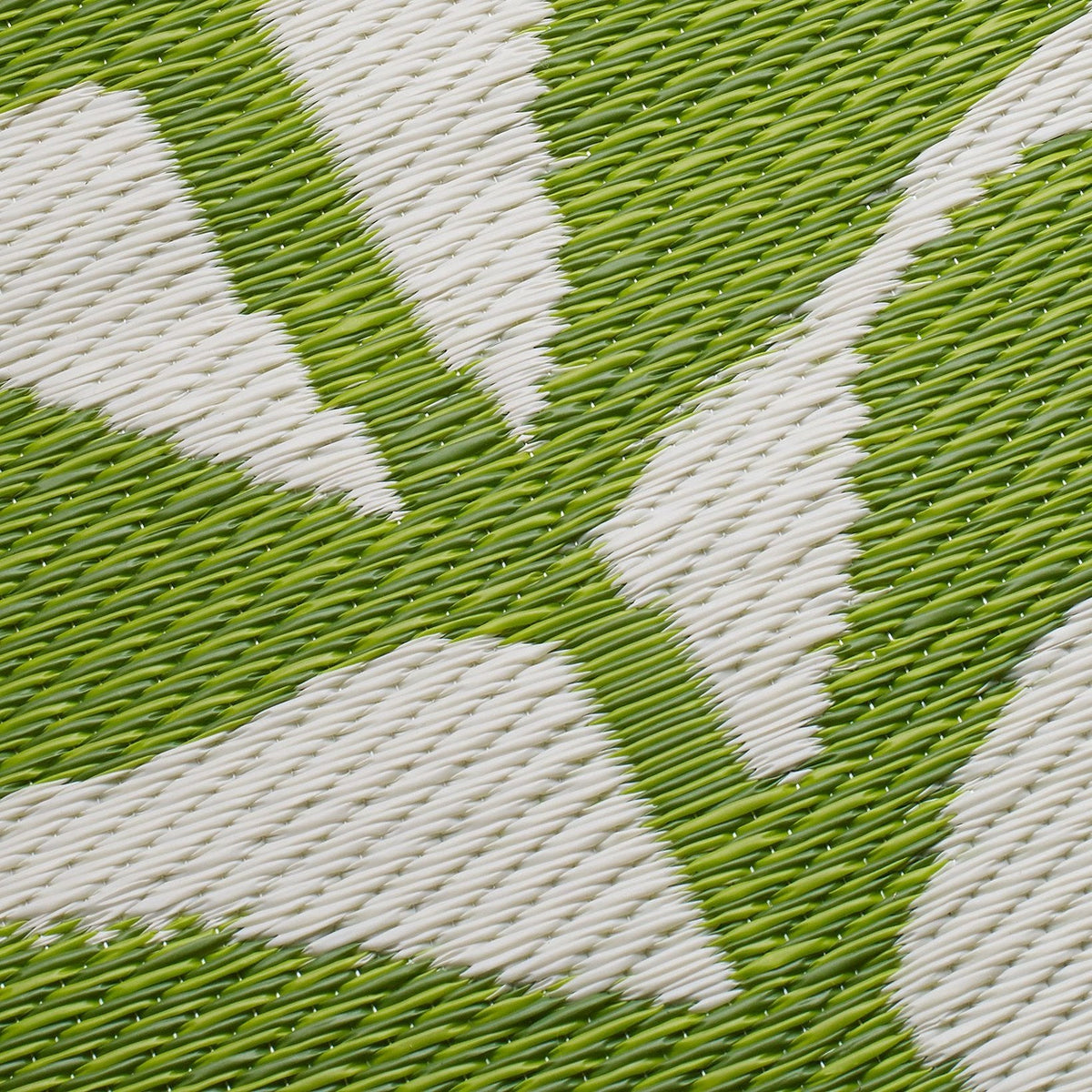 Hilo - Green Floral Outdoor Rug for Patio