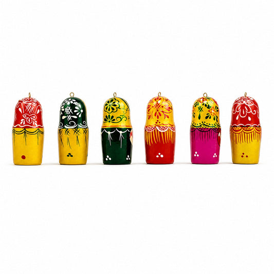 Lot de 6 décorations de poupées gigognes en bois - Matriochka de Noël de 5,5 cm