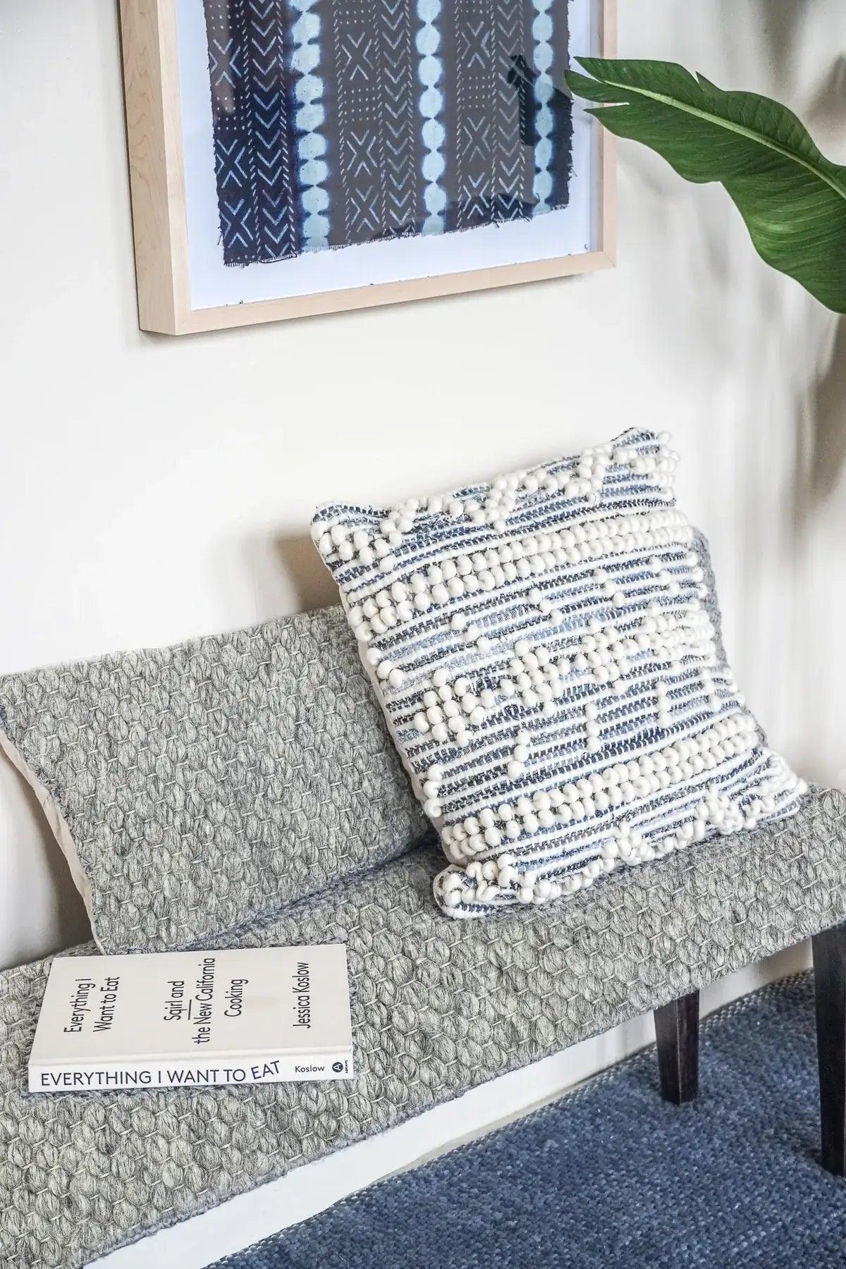 Housse de coussin en jean recyclé | Collection tissée à la main