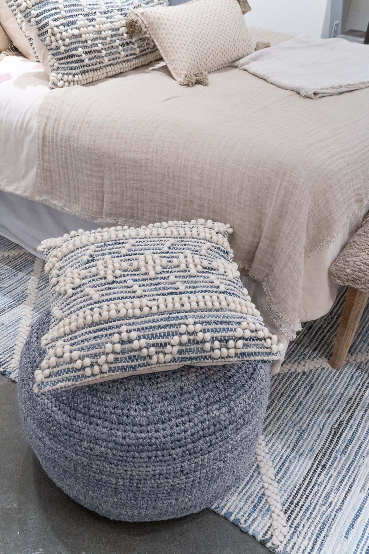 Housse de coussin en jean recyclé | Collection tissée à la main