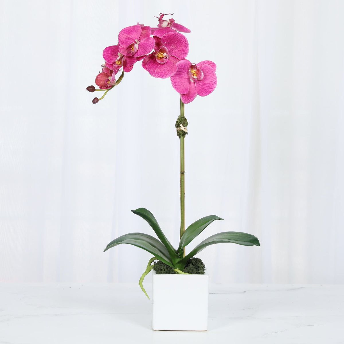 Orchidée artificielle dans vase carré - 50 cm