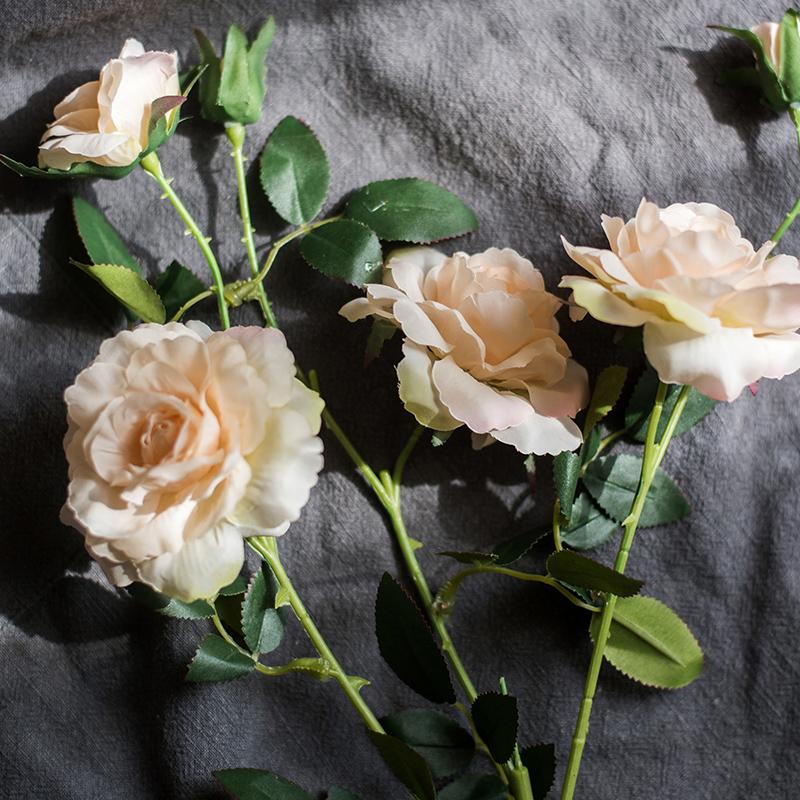 Tige de rose artificielle « Faux Real » au toucher naturel, 63,5 cm de hauteur, en soie