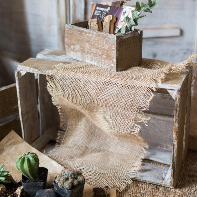 Caisses rectangulaires en bois massif
