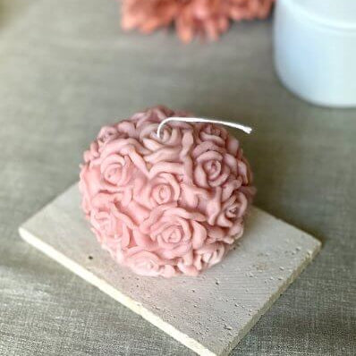 Candela scultura a forma di rosa