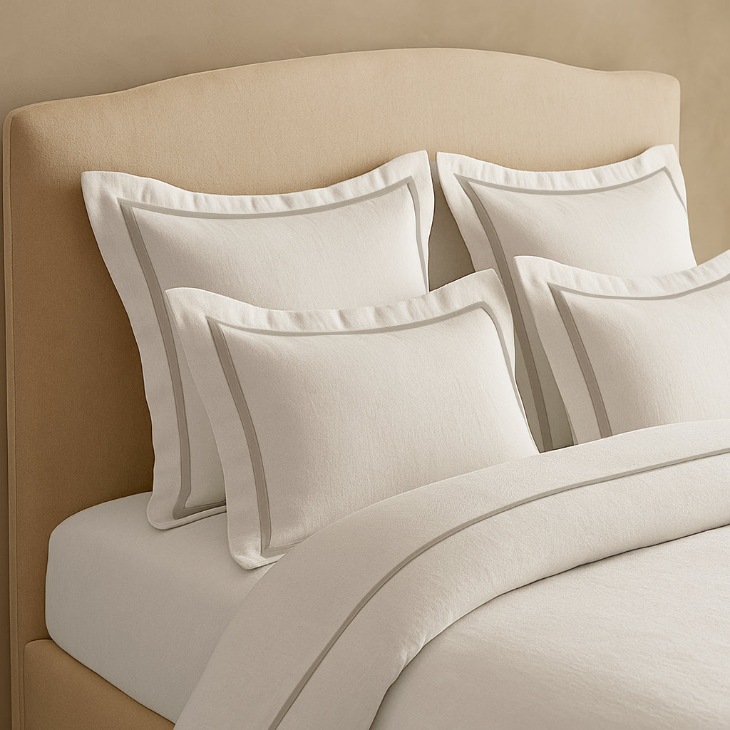 Set copripiumino in lino con bordo a cornice