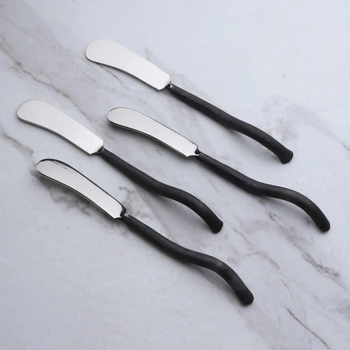 Set 4 coltelli da burro/spalmi formaggio a forma di rametto