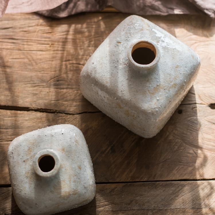 Vase en céramique style zen