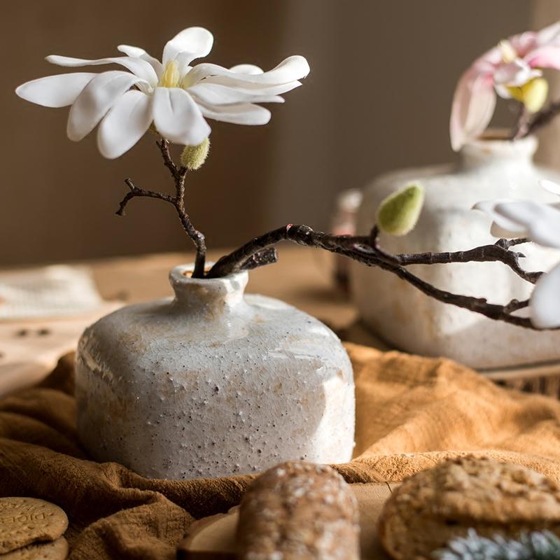 Vase en céramique style zen