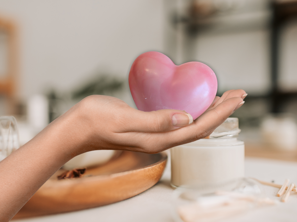 Holiday Gift Wax Heart Freshener | 18 Signature Scents