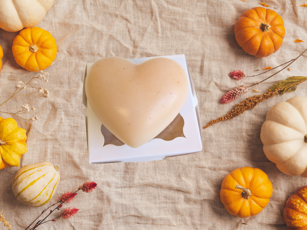Wax Heart Freshener – Cozy & Comforting | Warm, Inviting Scents