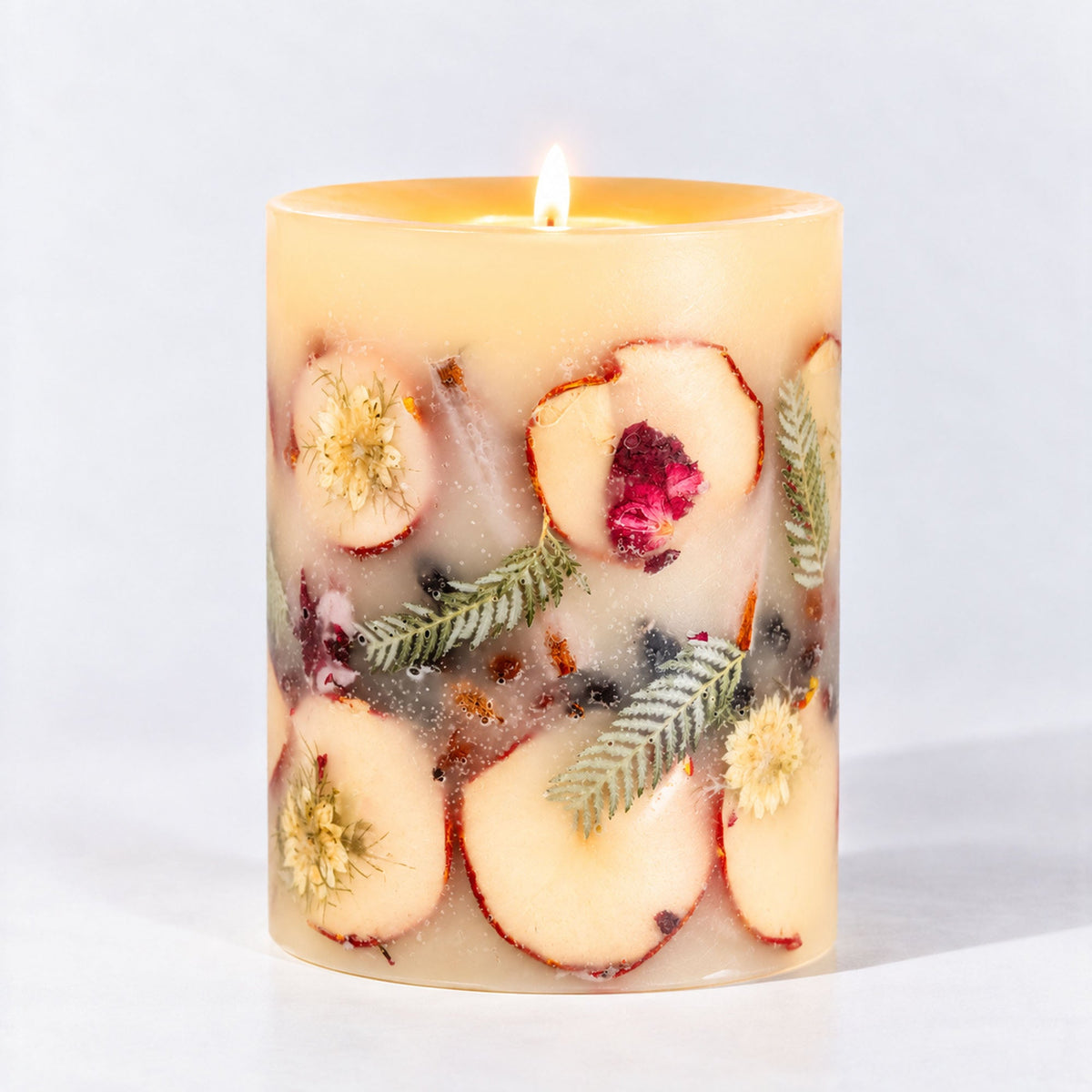 Signature Botanical Candle - Spicy Apple